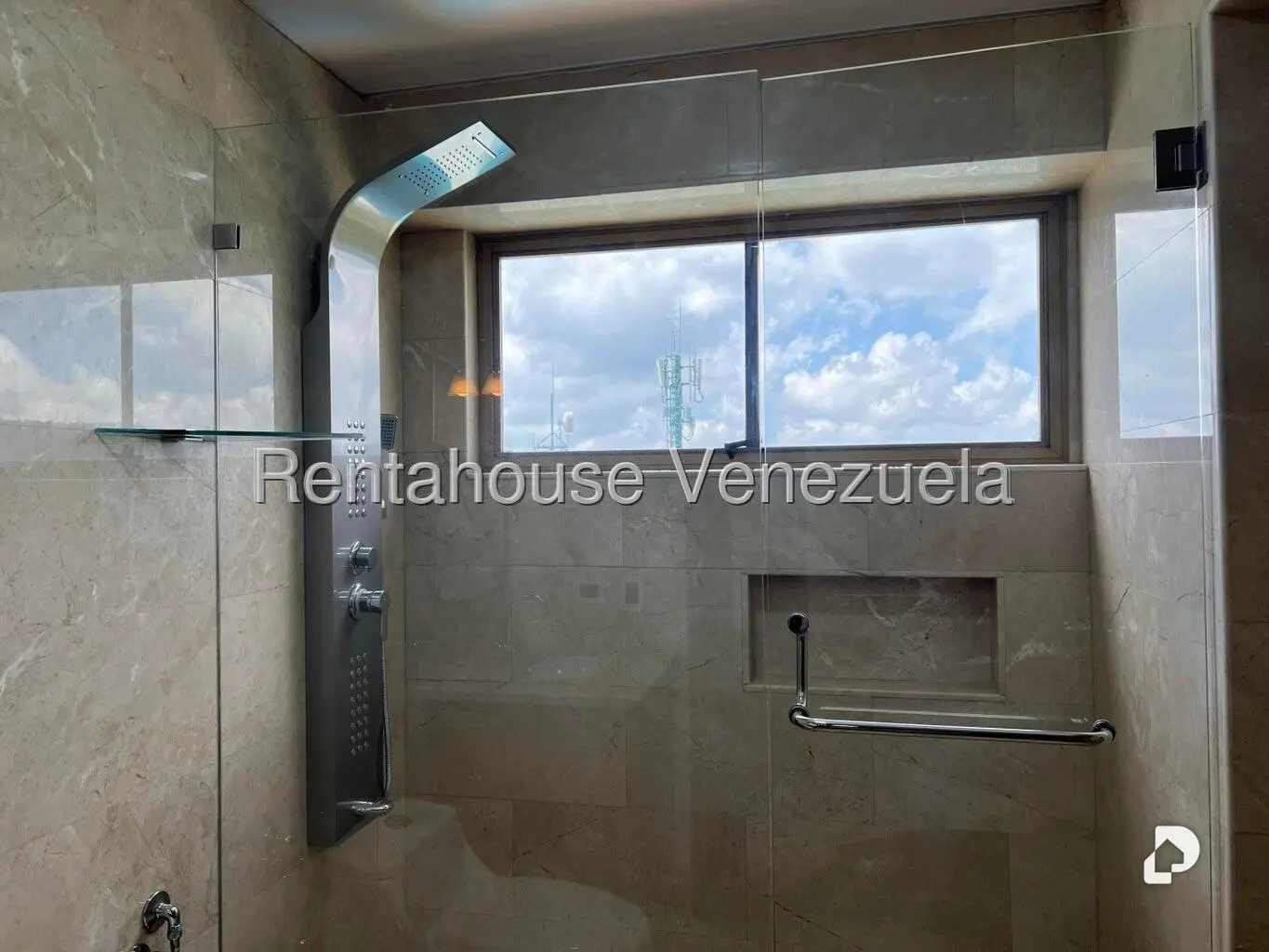 Apartamento en Los Naranjos (del Cafetal), Caracas – 38