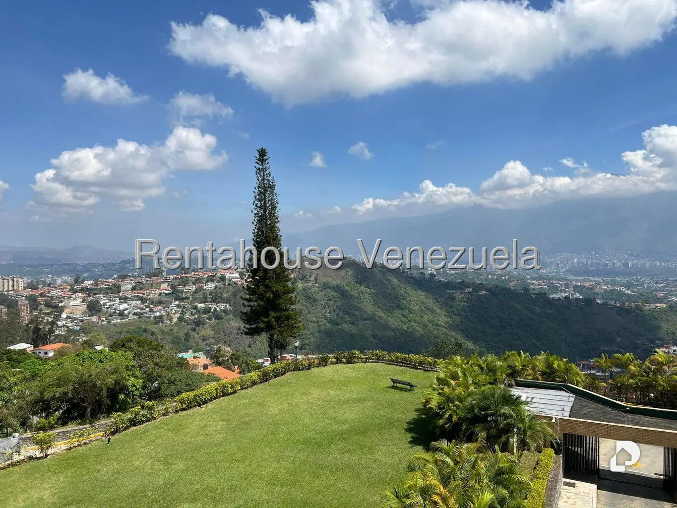 Apartamento en Los Naranjos (del Cafetal), Caracas – 24