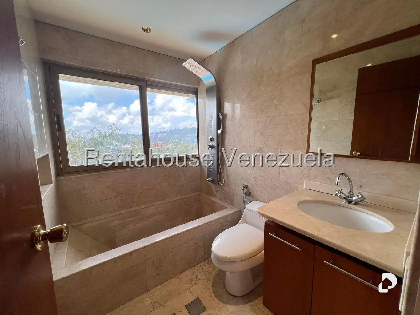 Apartamento en Los Naranjos (del Cafetal), Caracas – 42