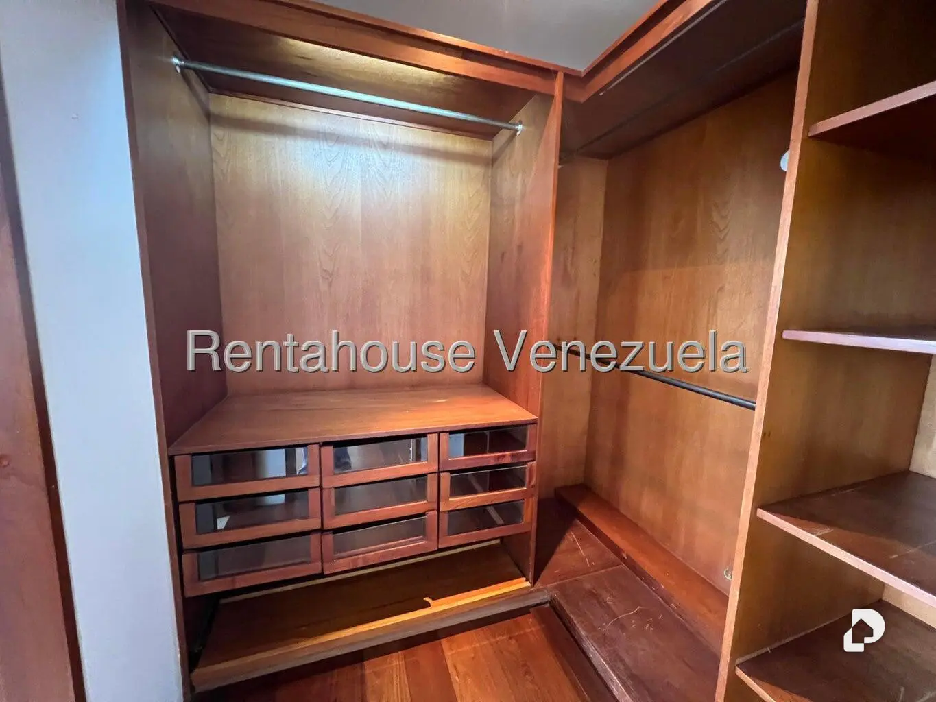 Apartamento en Los Naranjos (del Cafetal), Caracas – 40