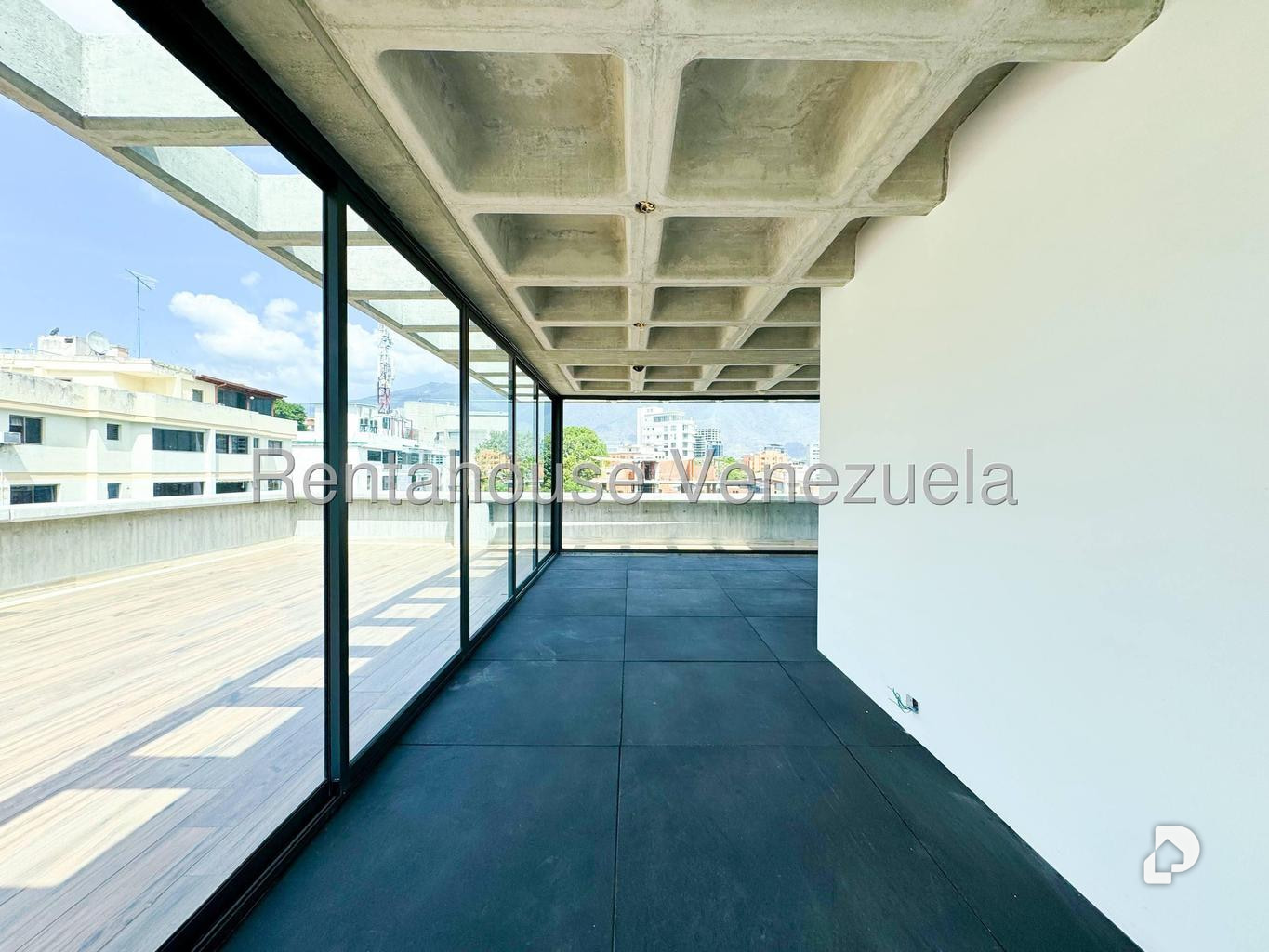 Apartamento en Los Naranjos de las Mercedes, Caracas – 23