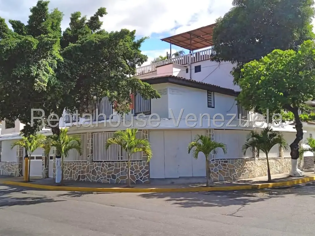 Casa en La Atlantida, Catia La Mar - 1