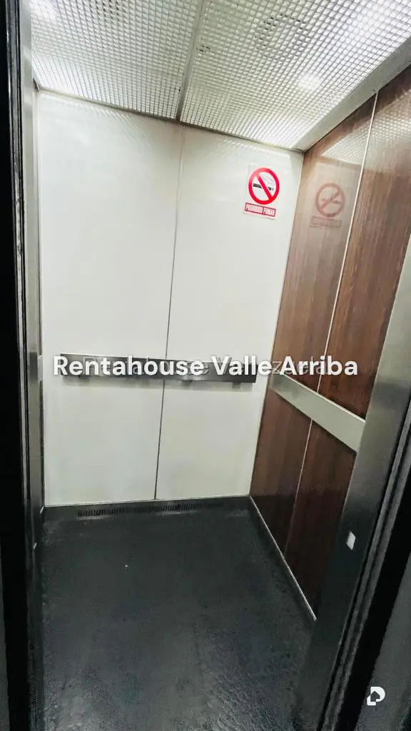 Apartamento en La Urbina, Caracas – 30