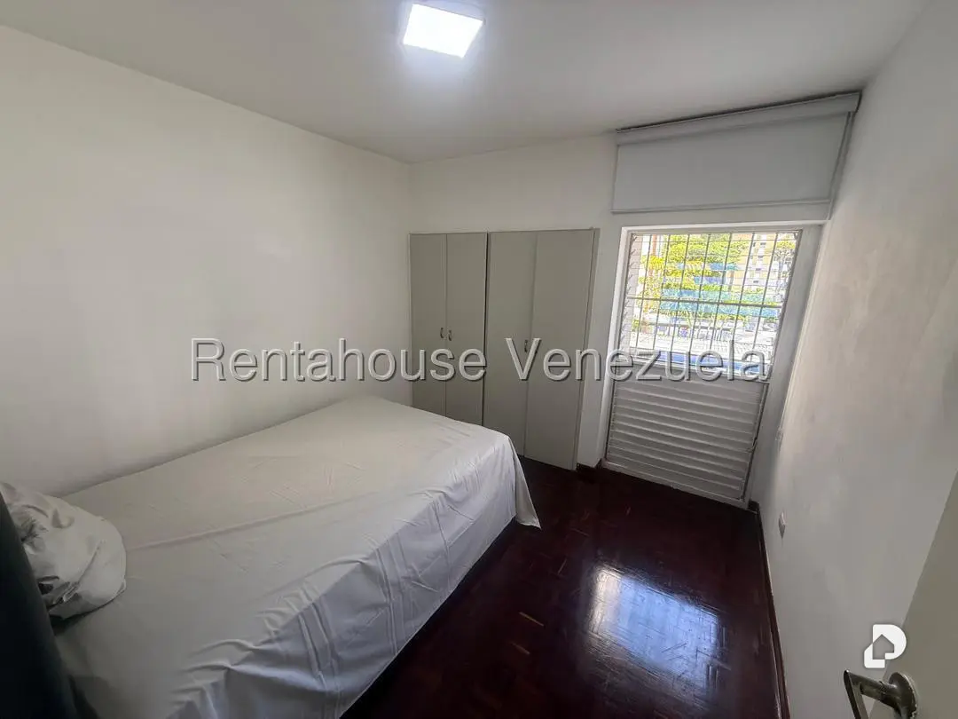 Apartamento en Santa Rosa de Lima, Caracas – 13