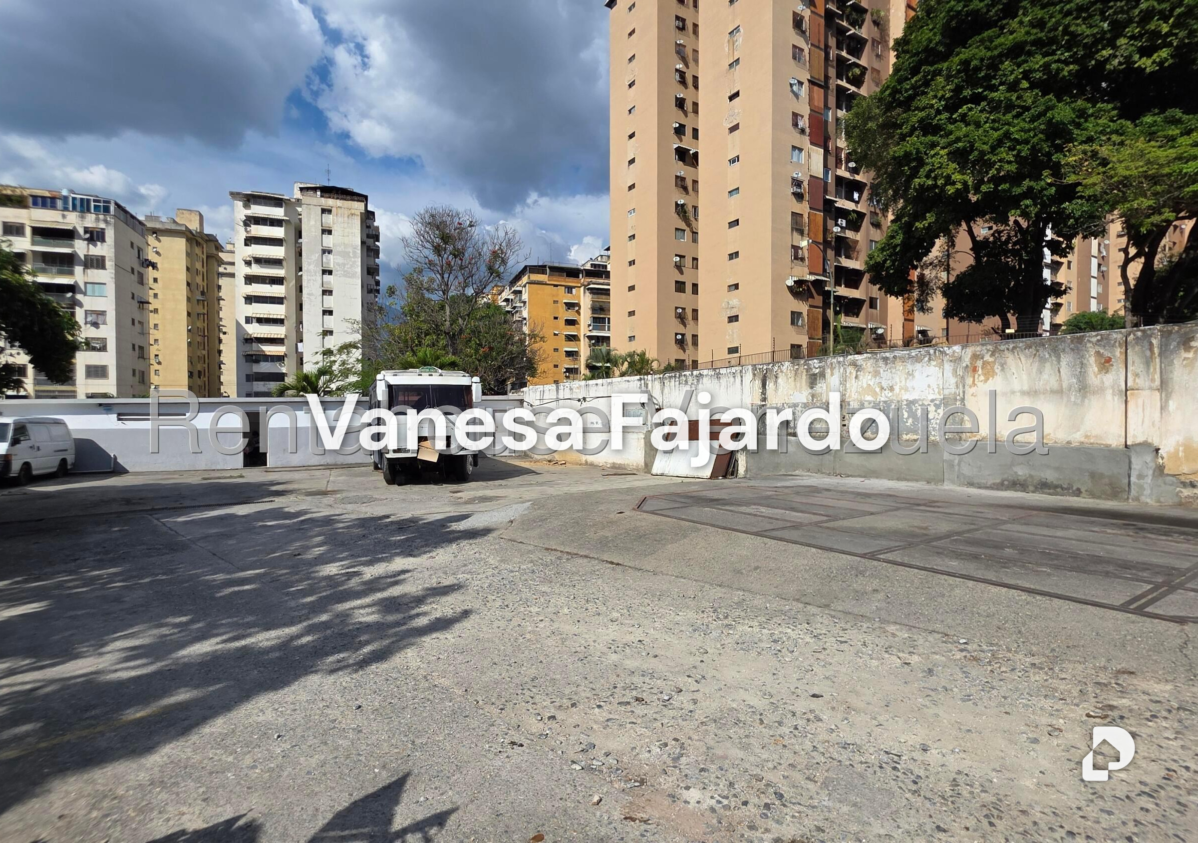 Terreno en Santa Mónica, Caracas – 7