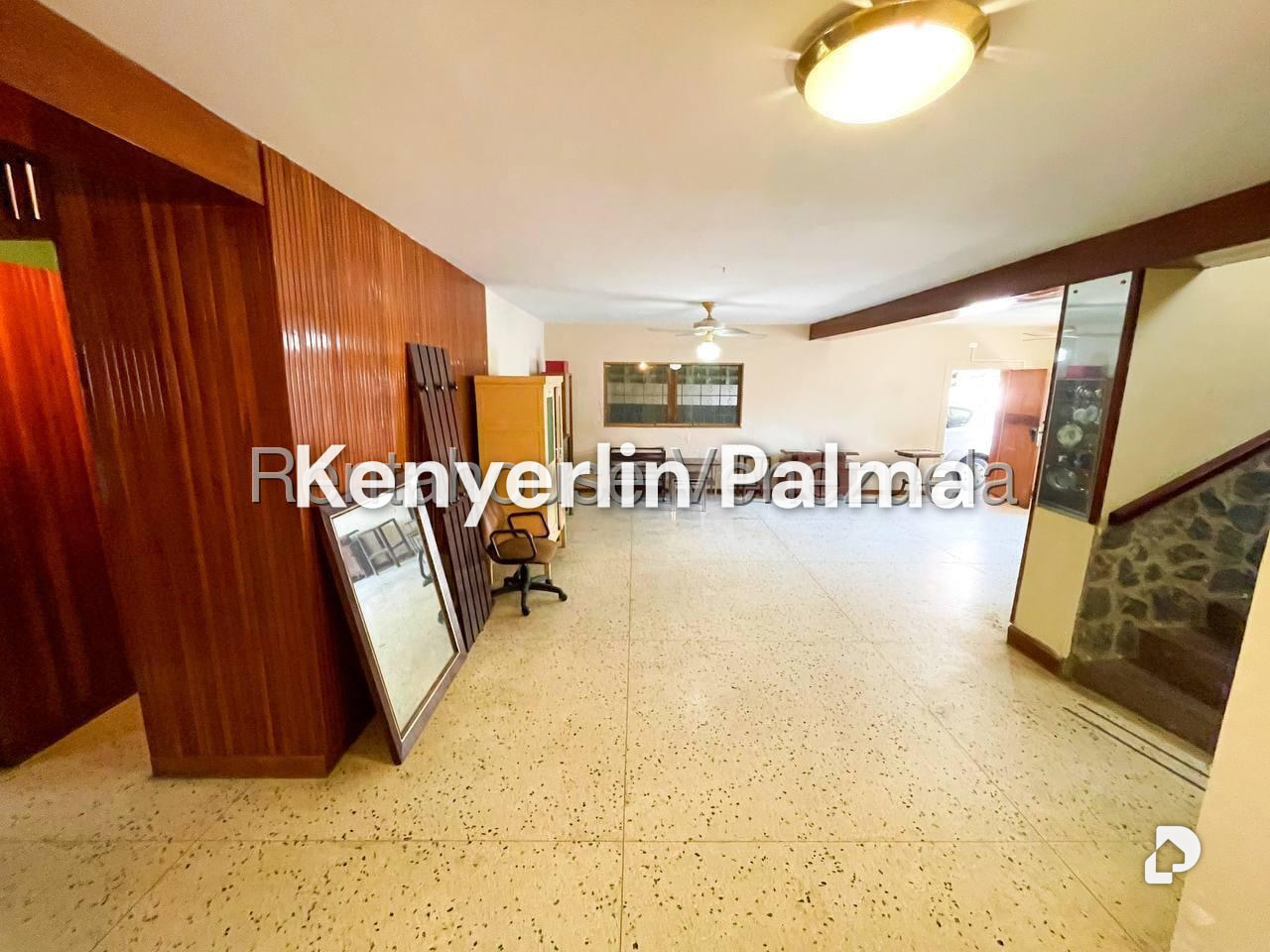 Casa en La Floresta, Caracas – 26