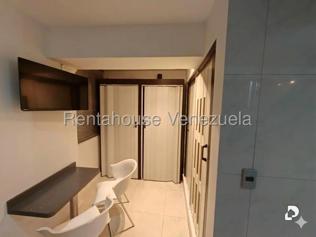 Apartamento en Lomas de Prados del Este, Caracas – 10