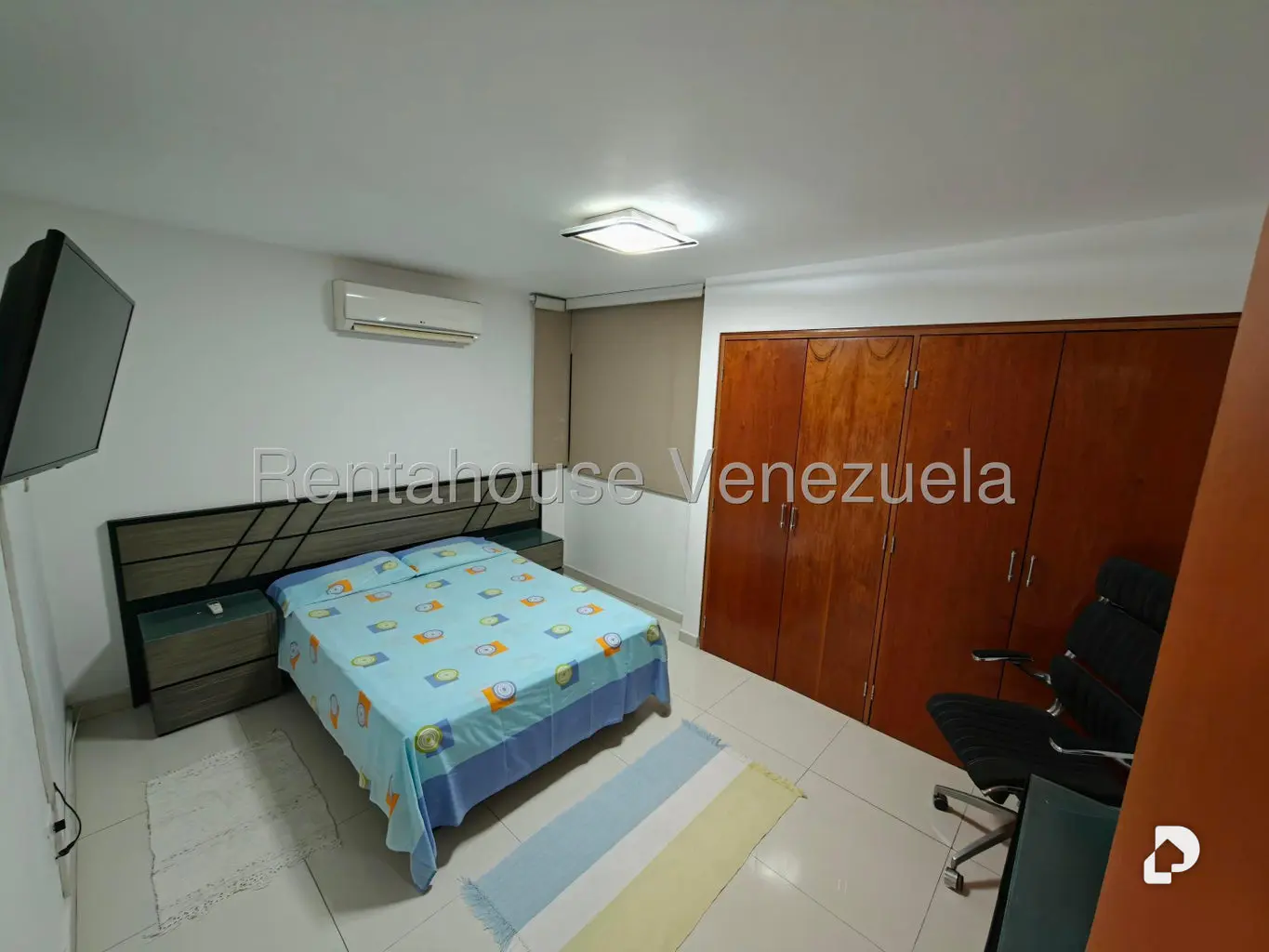 Apartamento en Lomas de Prados del Este, Caracas – 2