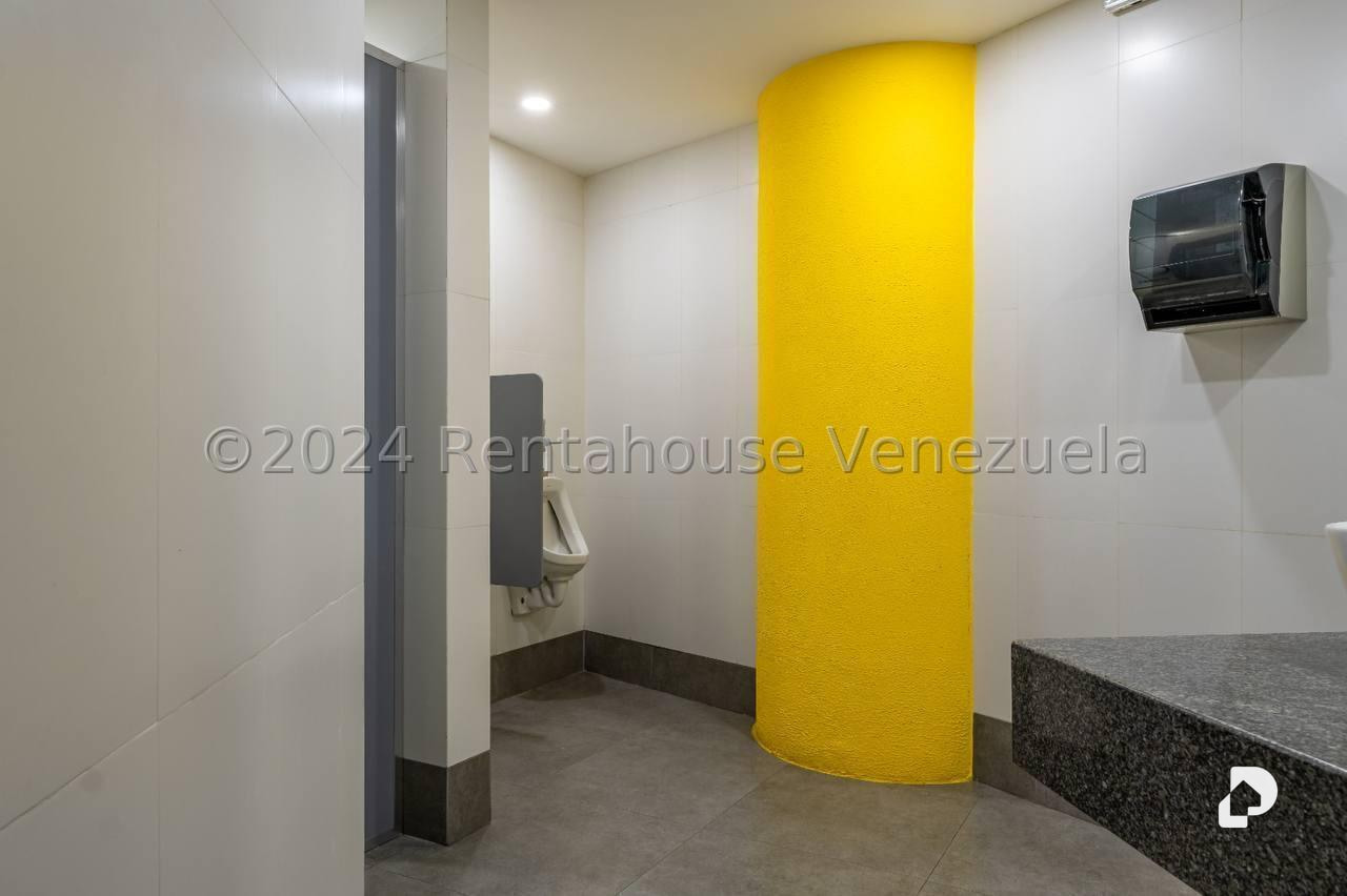 Oficina en El Rosal, Caracas – 21
