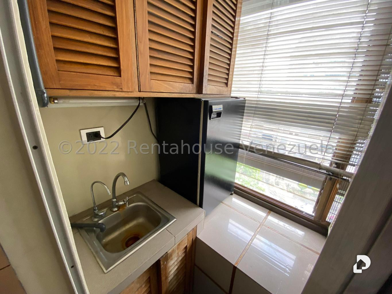 Office in El Marqués, Caracas – 6