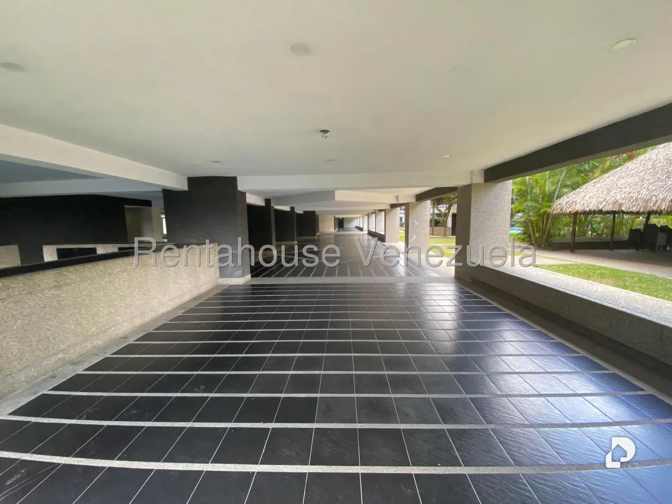 Apartamento en Las Esmeraldas, Caracas – 29