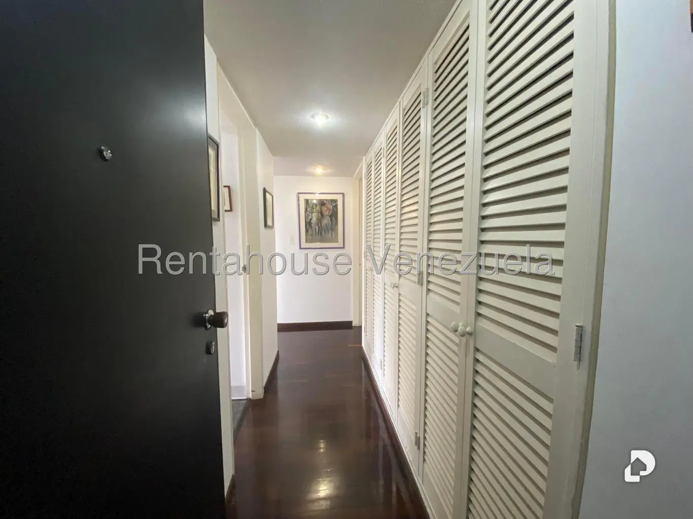 Apartamento en Las Esmeraldas, Caracas – 2