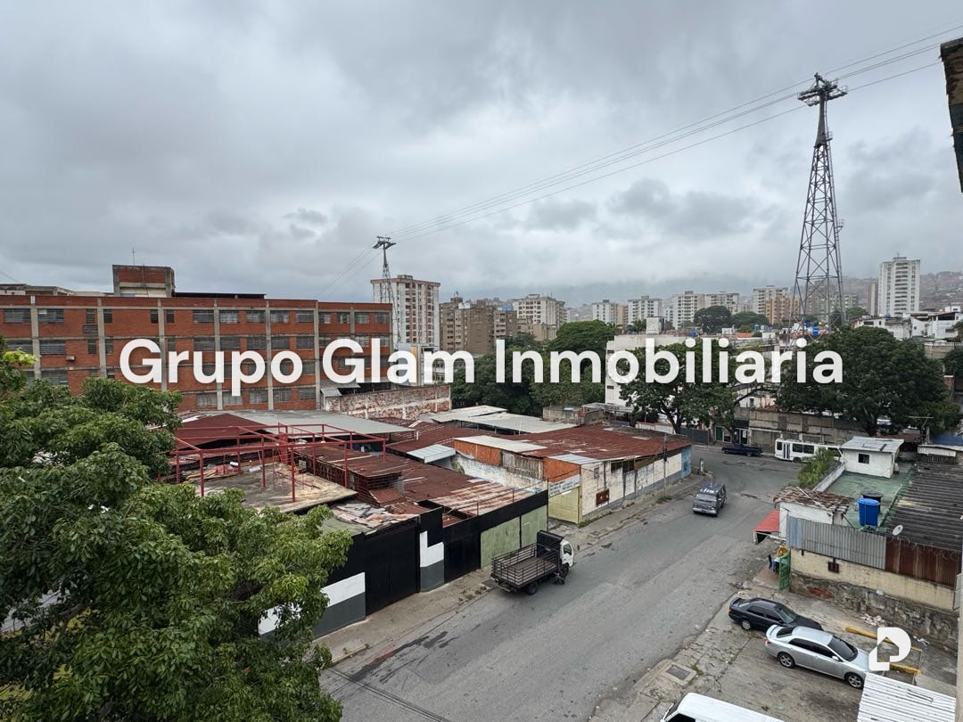 Galpón en Palo Verde, Caracas – 15