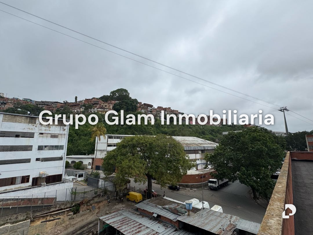 Galpón en Palo Verde, Caracas – 14