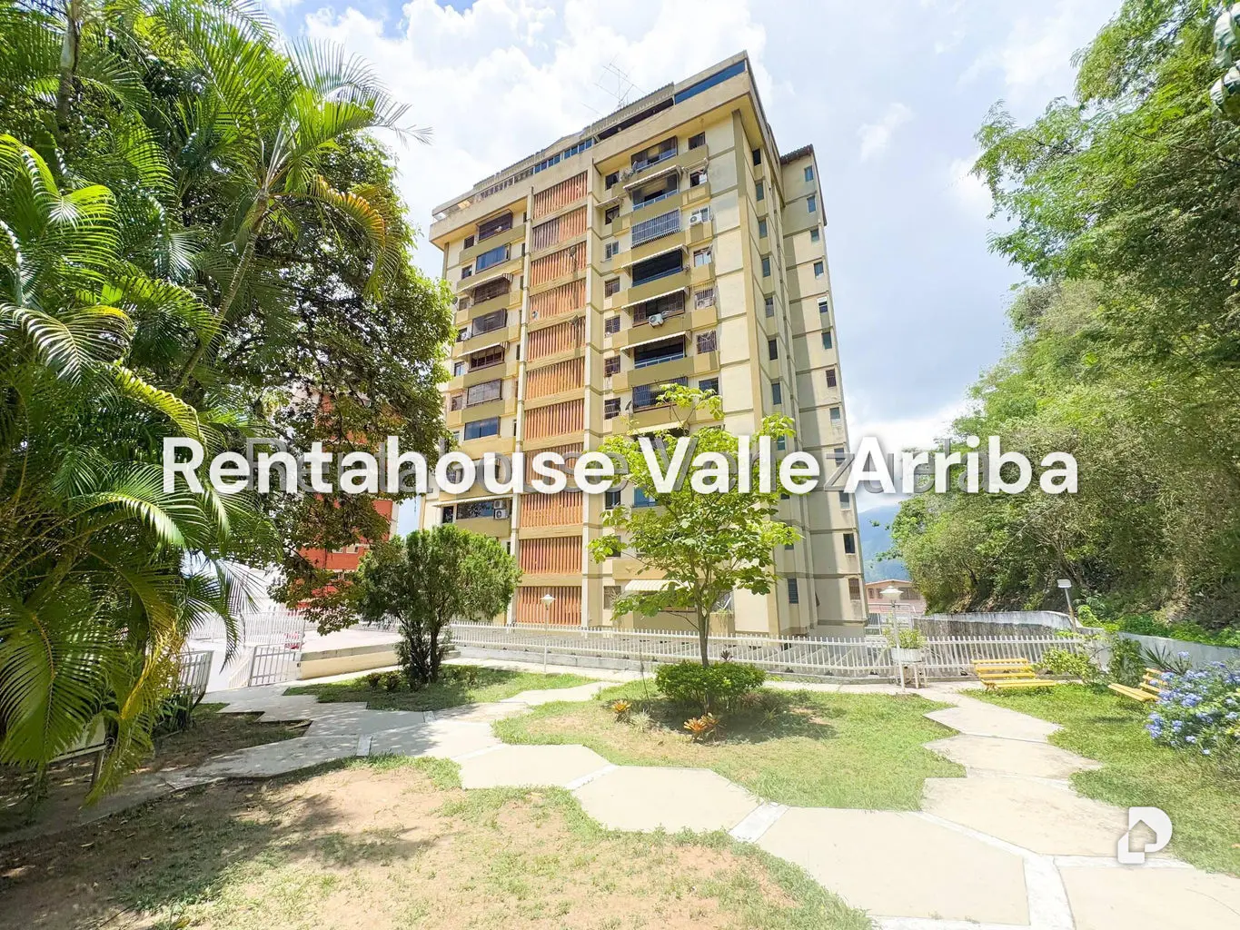 Apartamento en Colinas de Santa Mónica, Caracas – 27