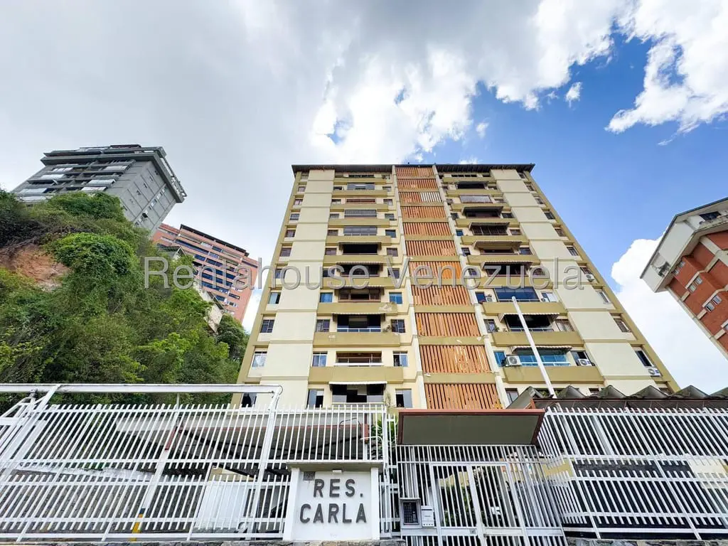 Apartamento en Colinas de Santa Mónica, Caracas - 1