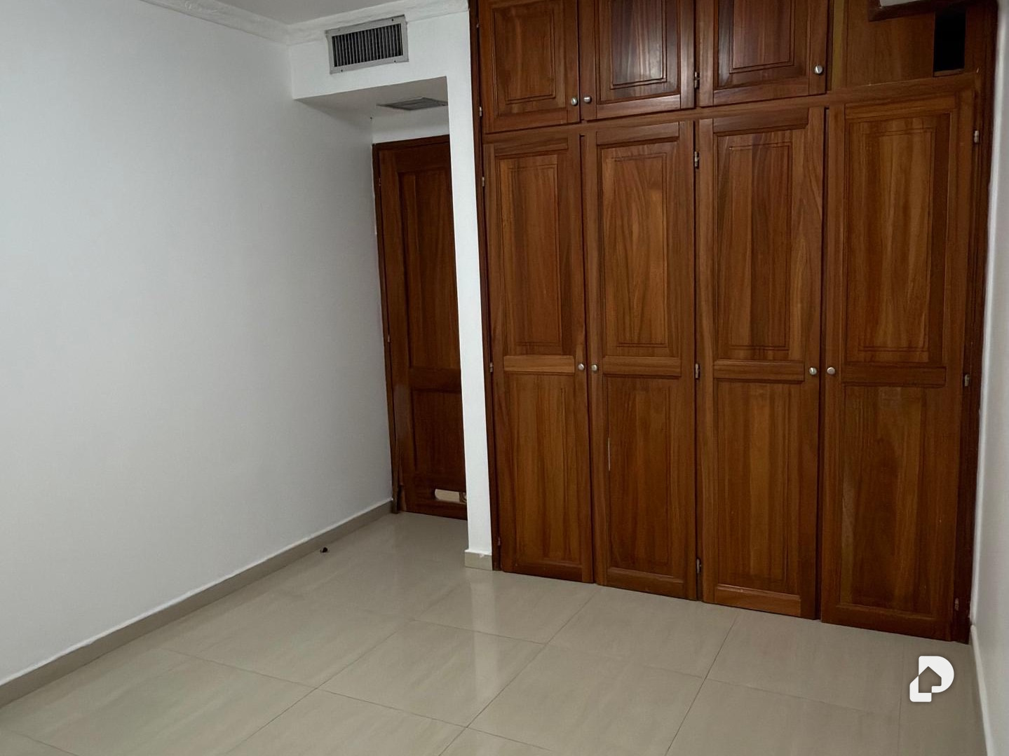 Apartamento en Complejo Turístico El Morro, Lechería – 9