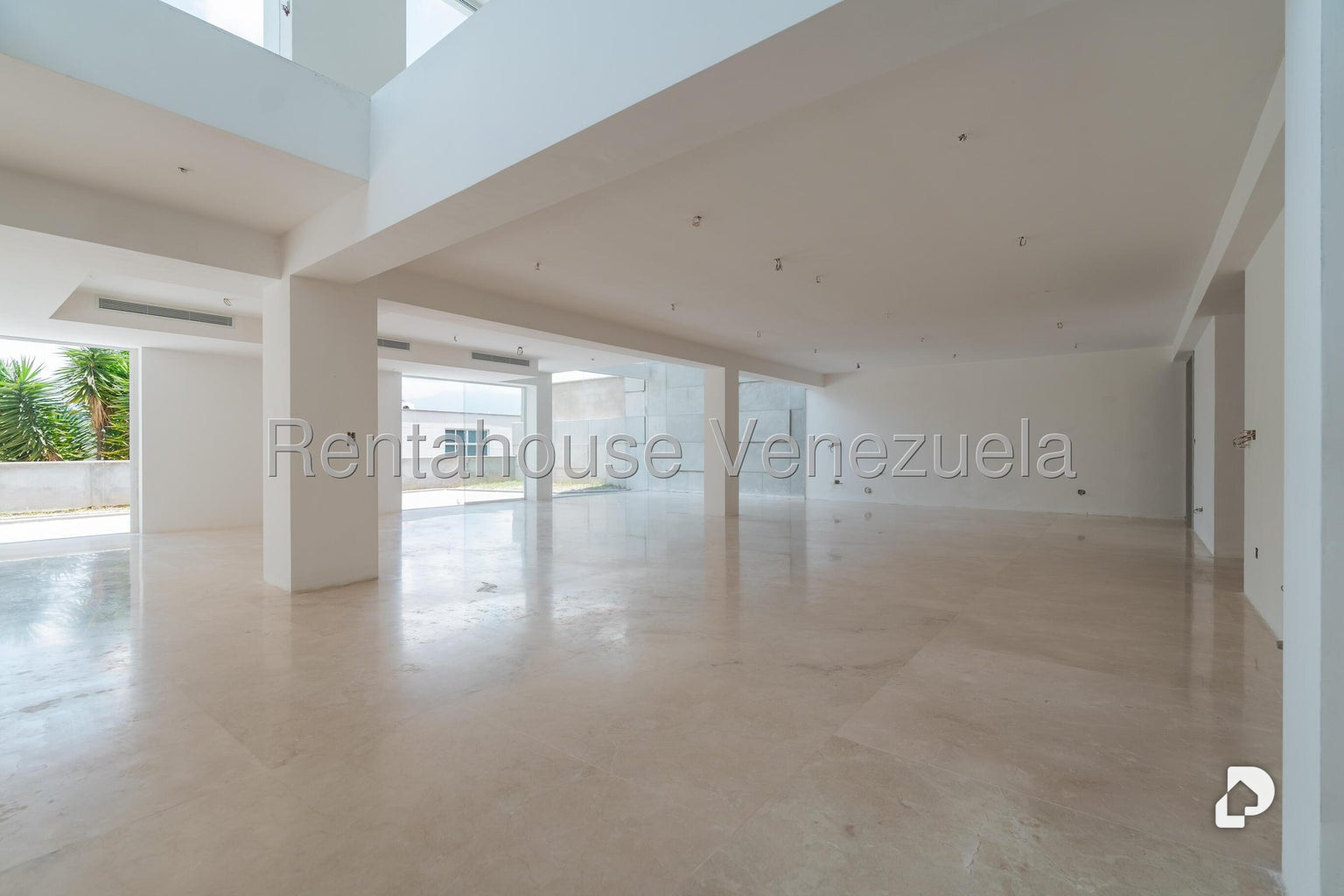 Casa en Los Naranjos (del Cafetal), Caracas – 22