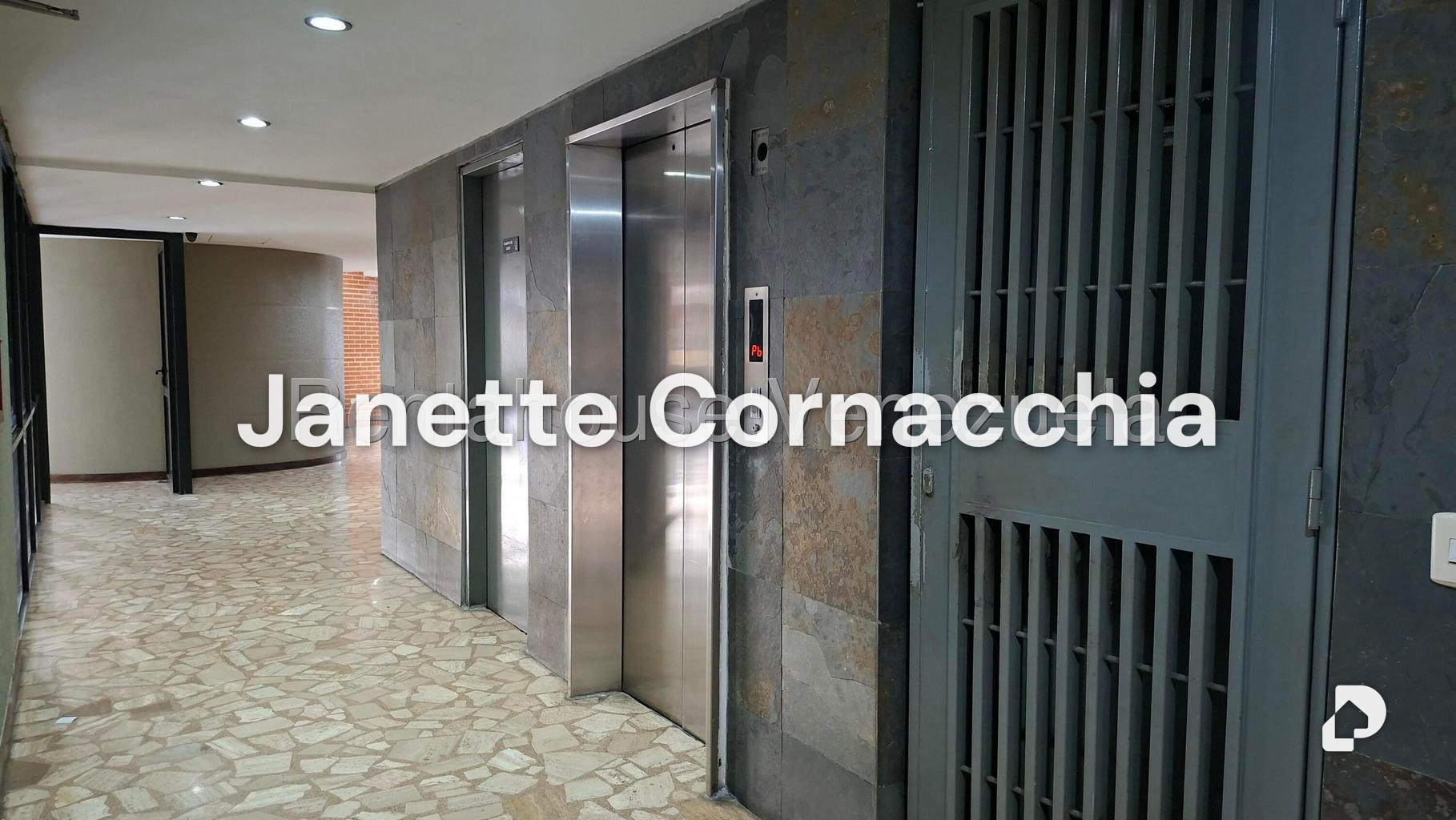 Apartamento en El Rosal, Caracas – 8