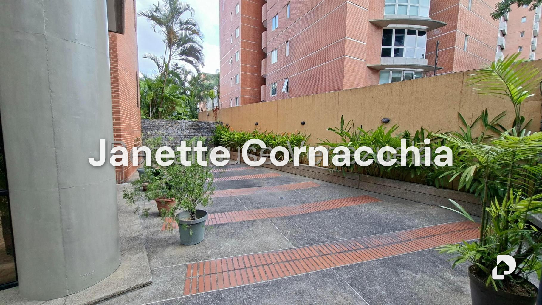 Apartamento en El Rosal, Caracas – 18