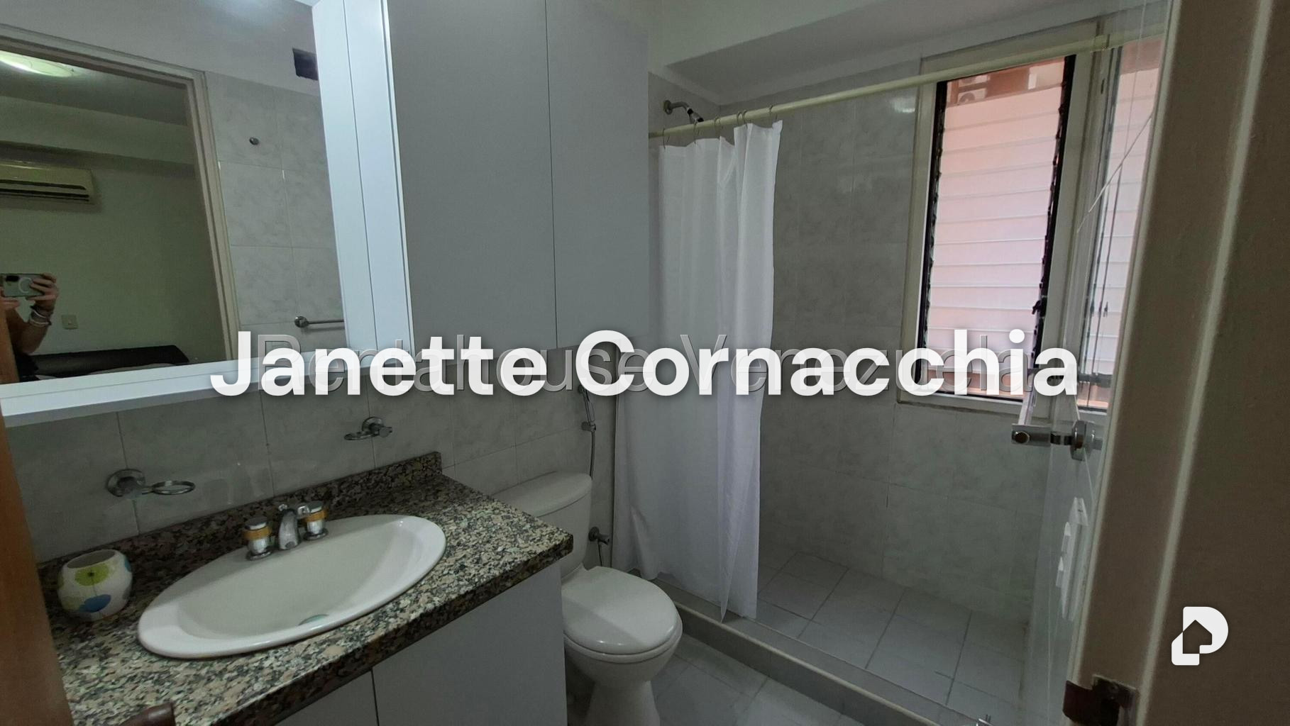 Apartamento en El Rosal, Caracas – 20