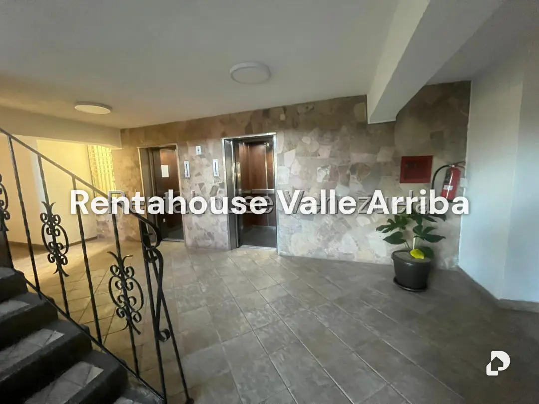Apartamento en La Bonita, Caracas – 11