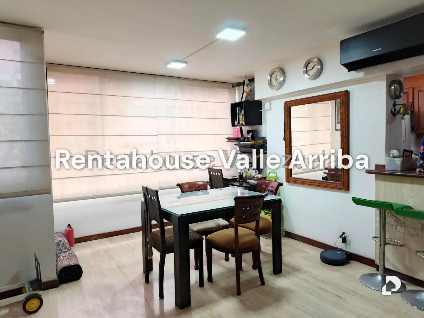Apartamento en El Rosal, Caracas – 12