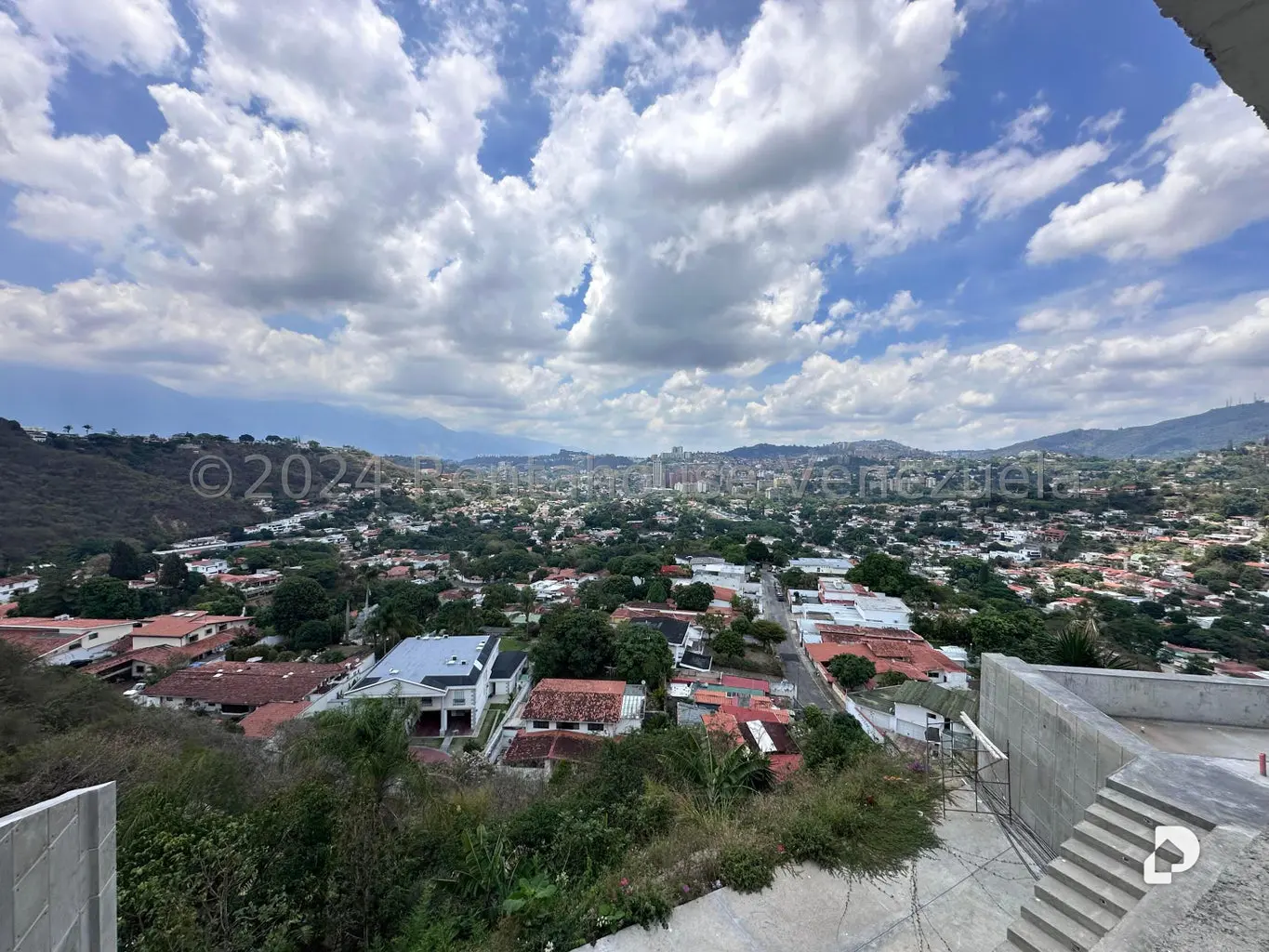 Casa en Prados del Este, Caracas – 1