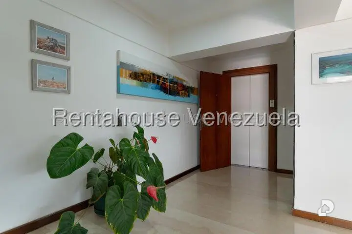 Apartamento en Las Esmeraldas, Caracas – 5
