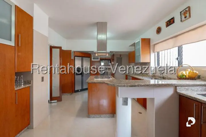 Apartamento en Las Esmeraldas, Caracas – 27