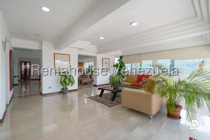Apartamento en Las Esmeraldas, Caracas – 20