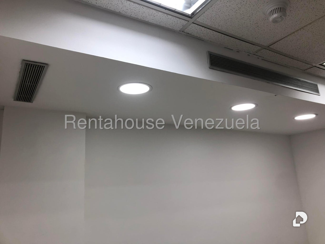 Local comercial en Santa Marta, Caracas – 3