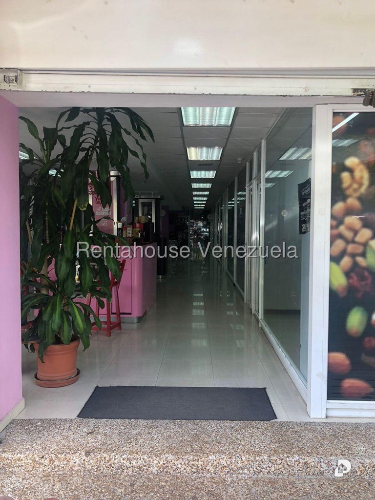 Local comercial en Santa Marta, Caracas – 2