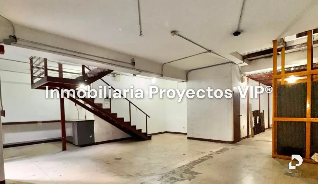 Local comercial en Puente Hierro, Caracas – 3