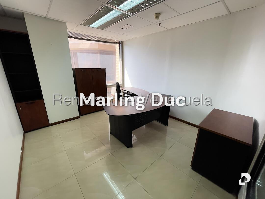Oficina en Chacao, Caracas – 11