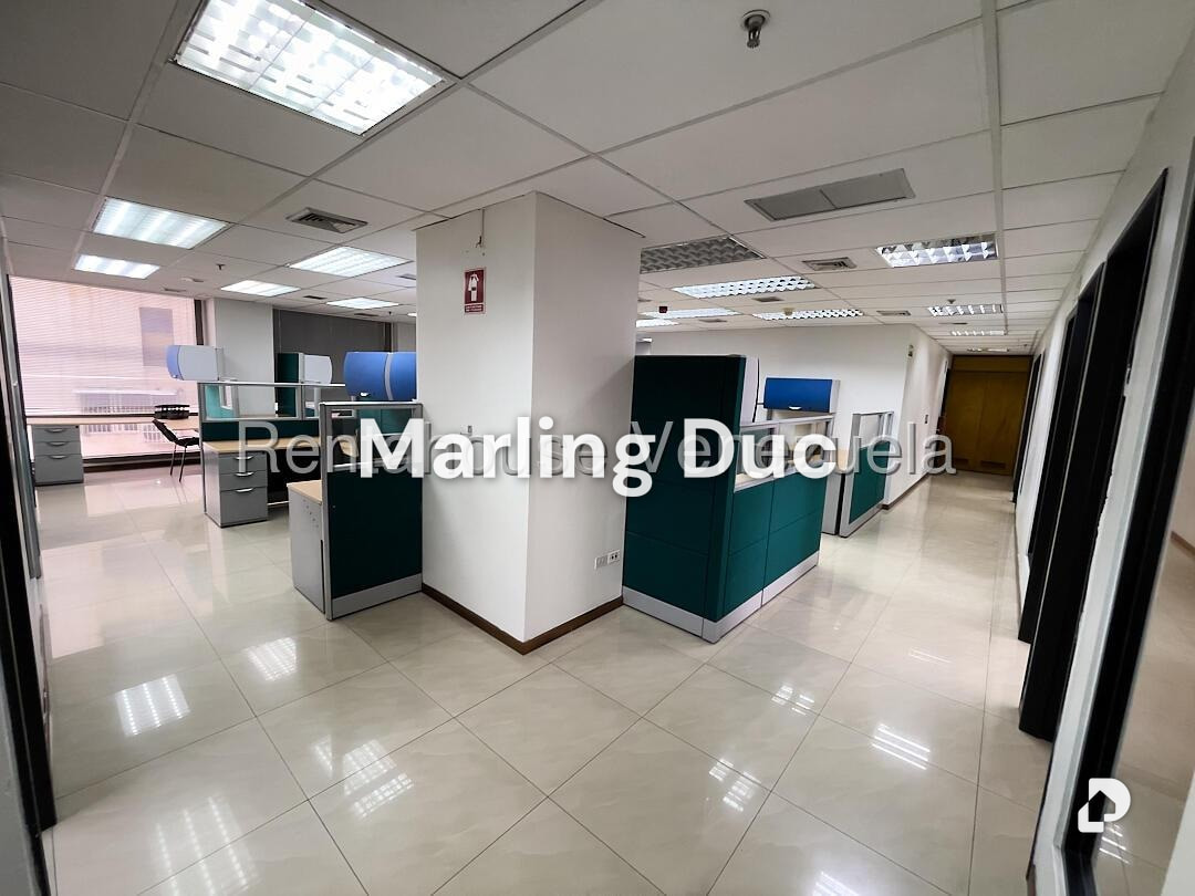 Oficina en Chacao, Caracas – 21