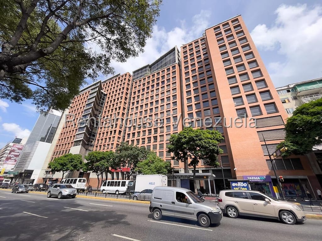 Oficina en Chacao, Caracas - 1