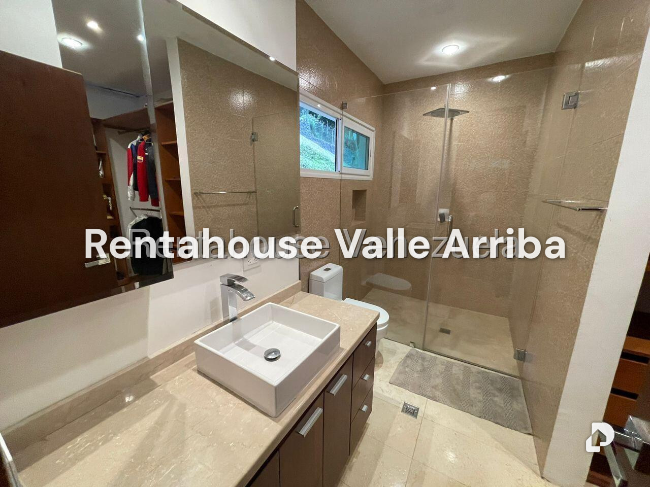 House in Alto Hatillo, Caracas – 25