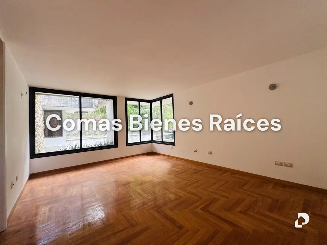 Casa en La Lagunita, Caracas – 10
