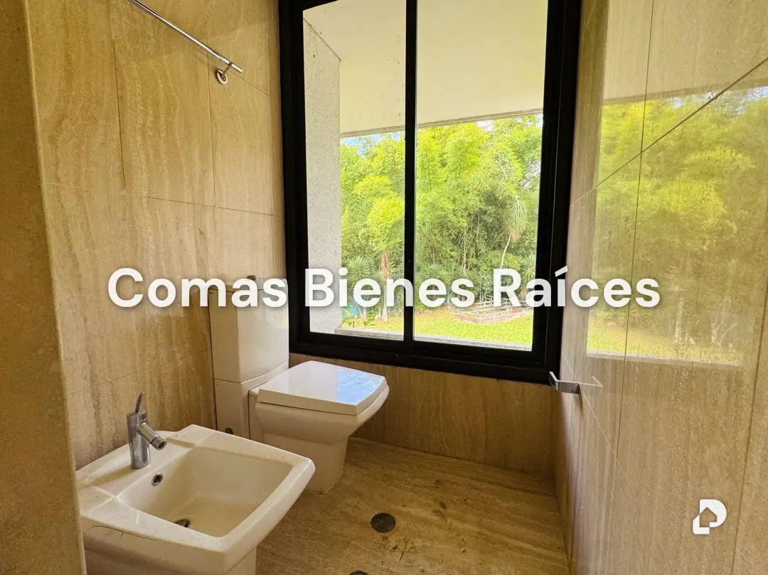 Casa en La Lagunita, Caracas – 11