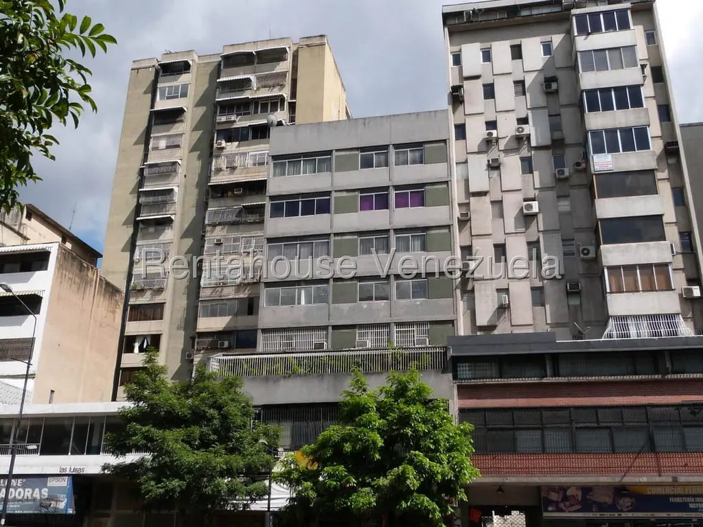 Oficina en Chacao, Caracas - 1