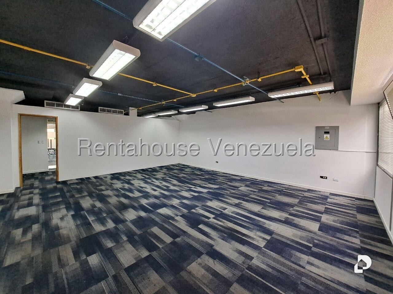 Oficina en Los Ruices, Caracas – 12