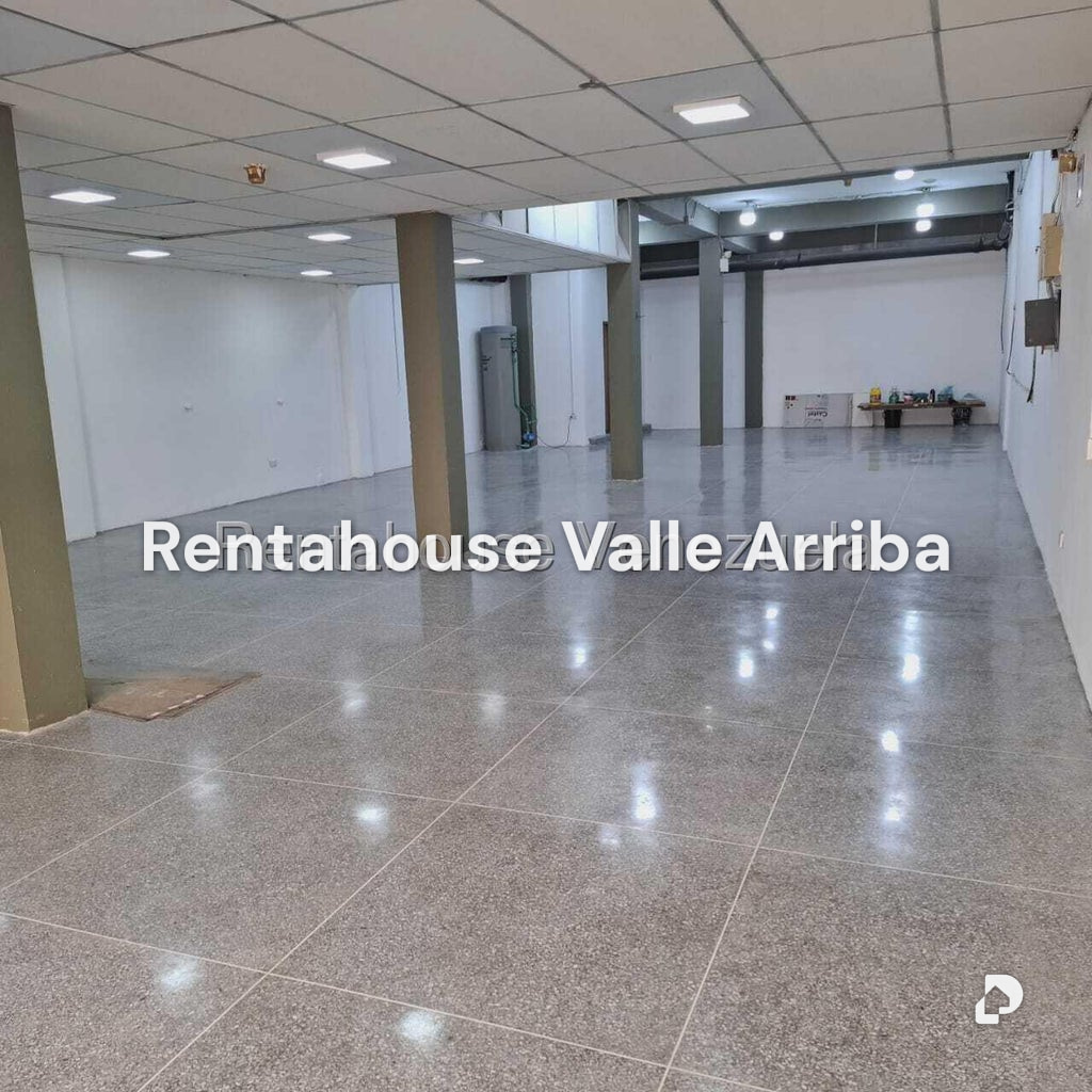Local comercial en Parroquia La Candelaria, Caracas – 7