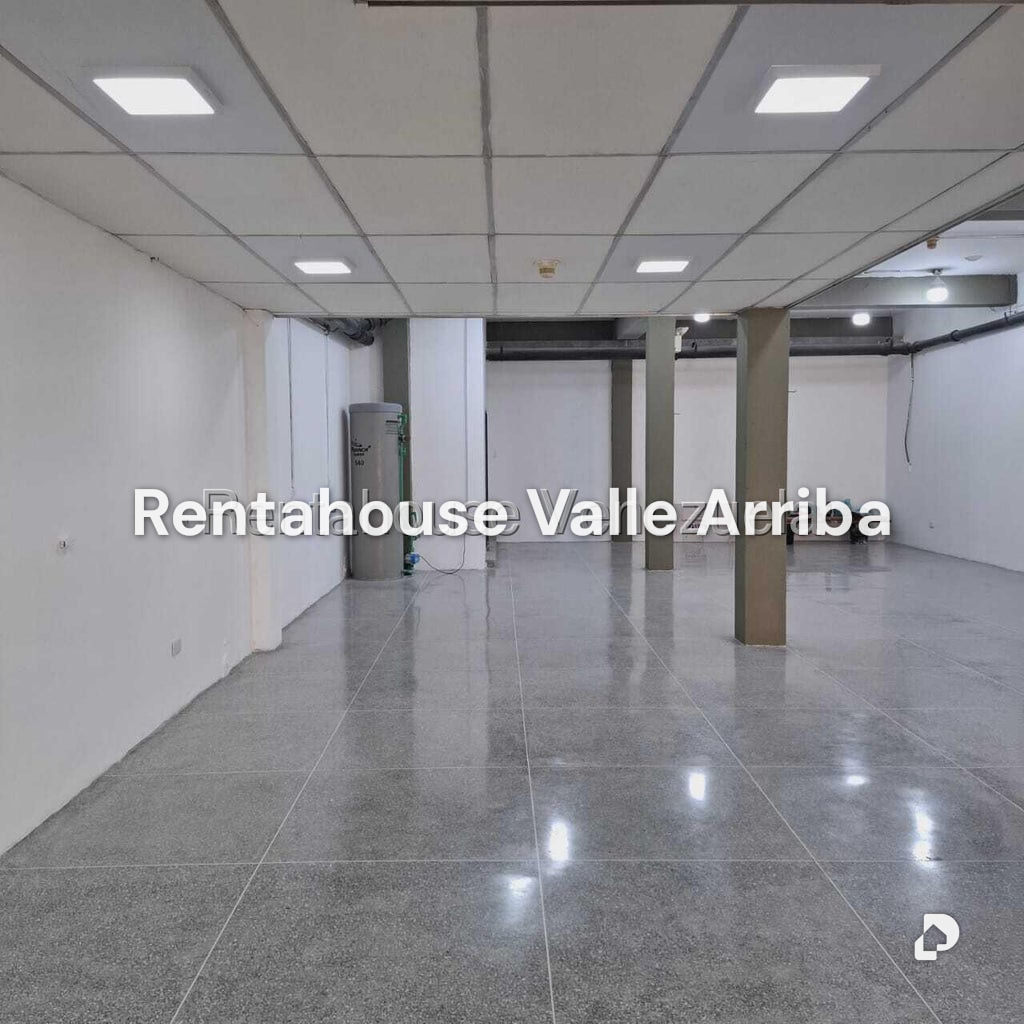 Local comercial en Parroquia La Candelaria, Caracas – 9