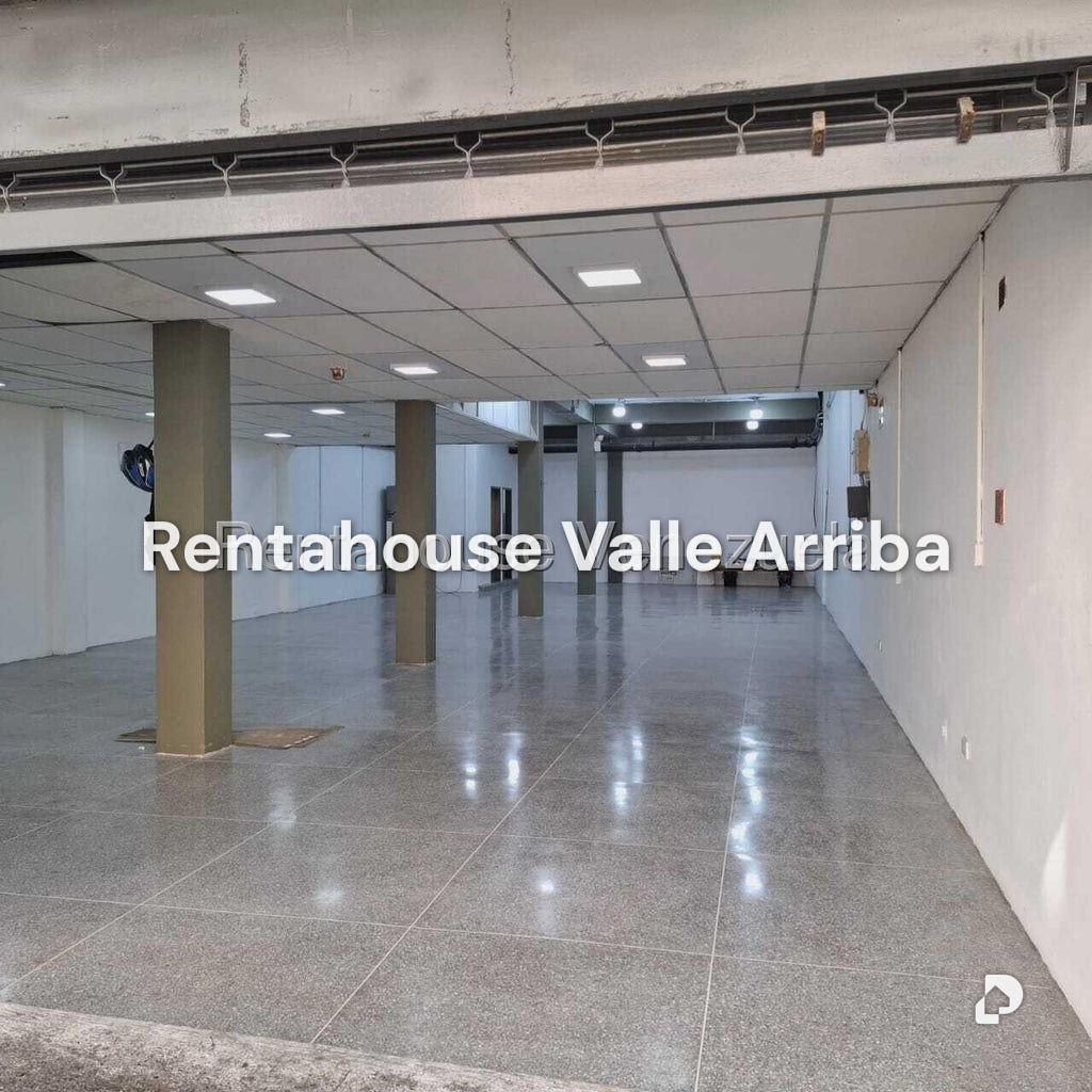 Local comercial en Parroquia La Candelaria, Caracas – 4