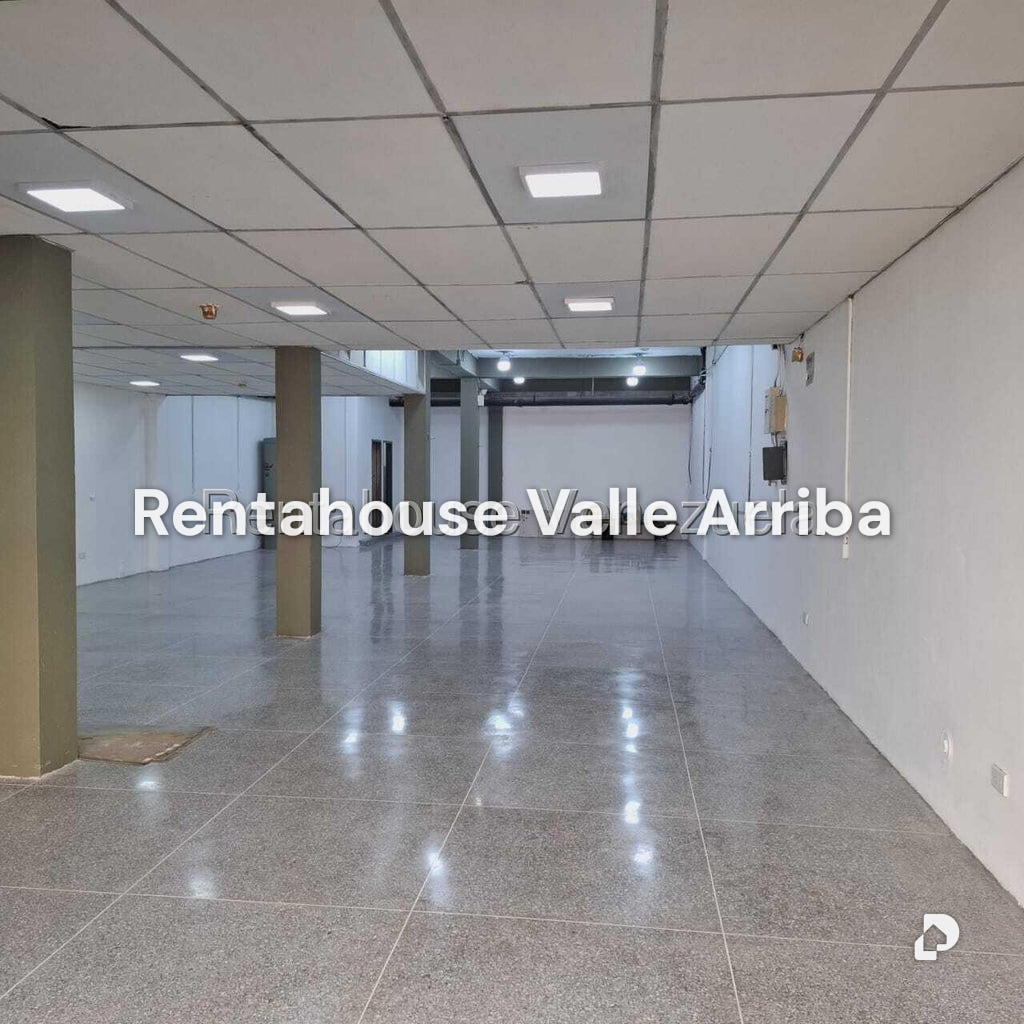 Local comercial en Parroquia La Candelaria, Caracas – 5