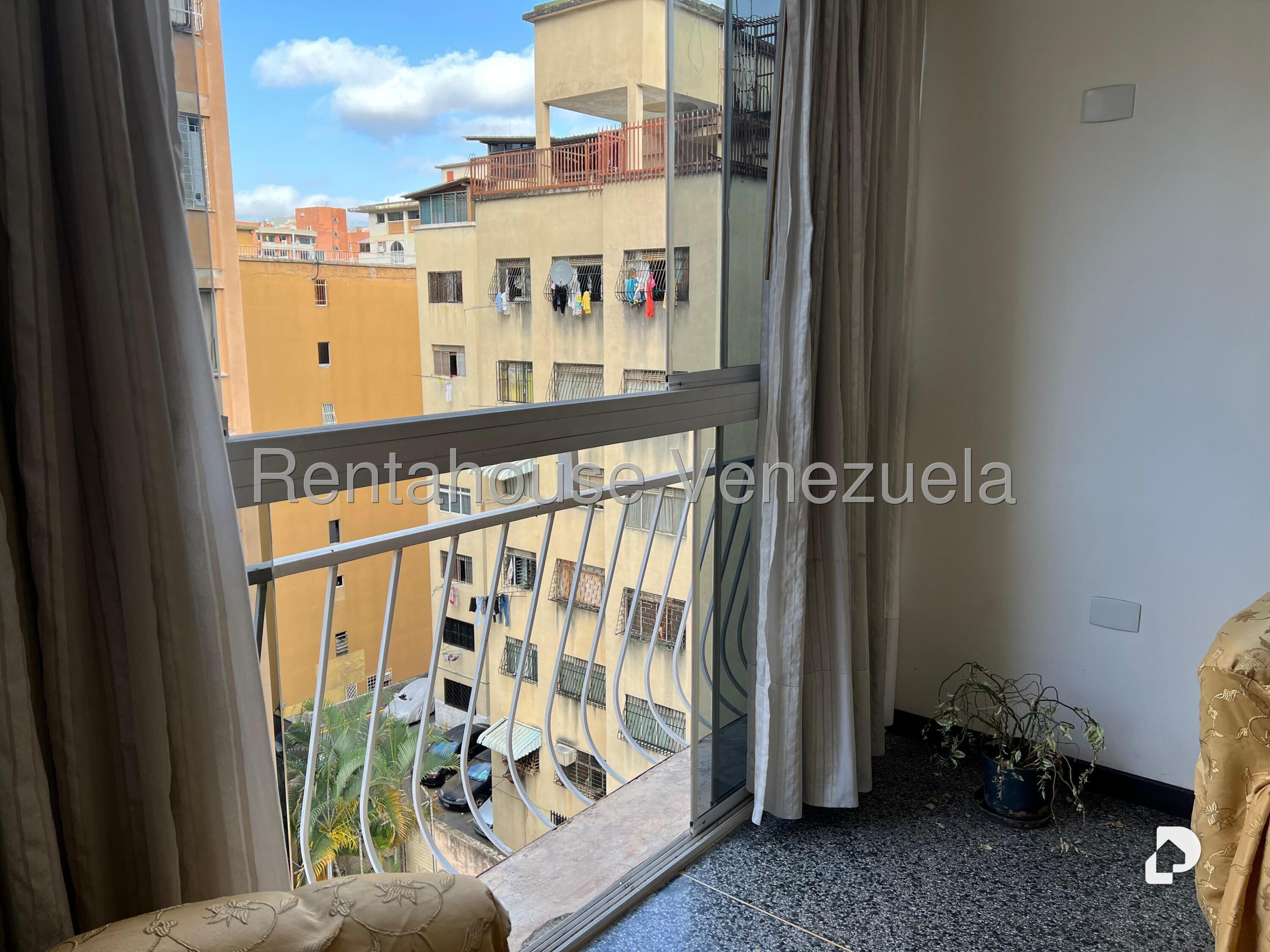 Apartamento en Santa Mónica, Caracas – 7