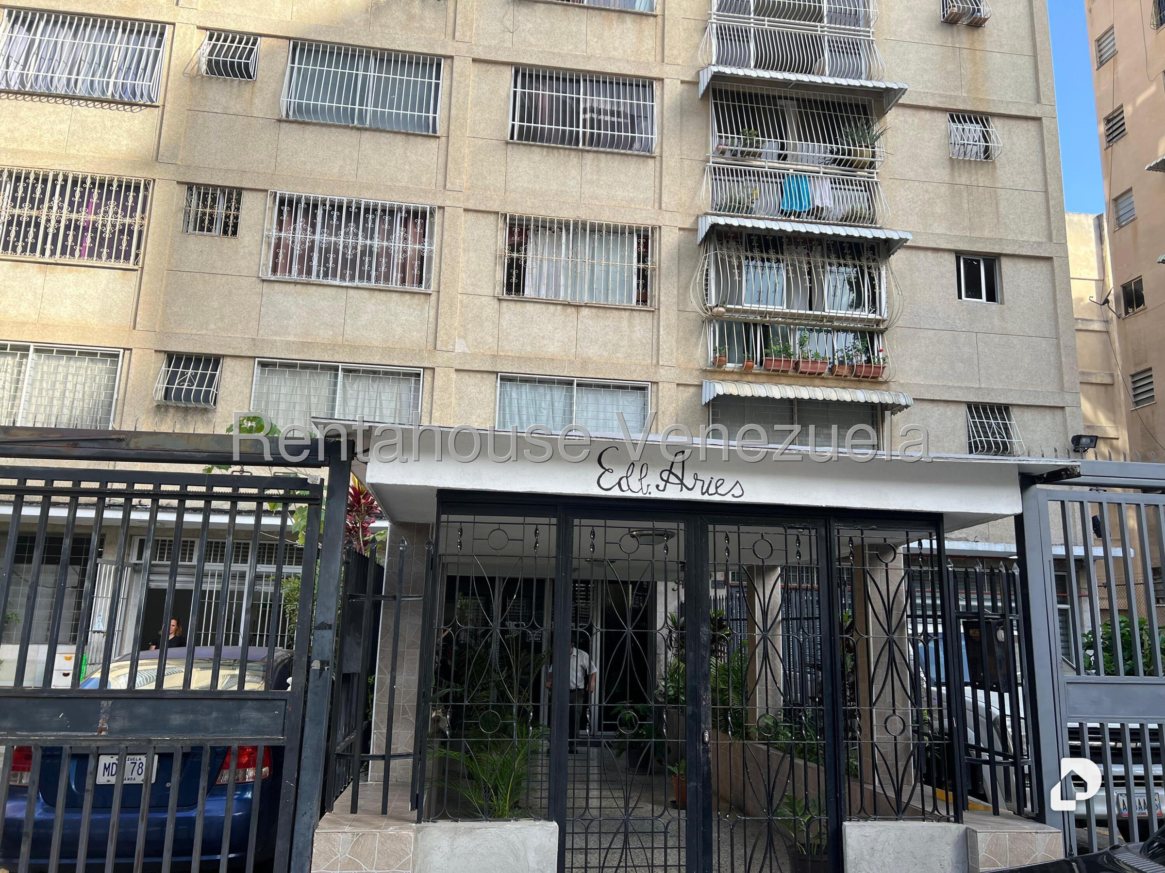 Apartamento en Santa Mónica, Caracas – 24