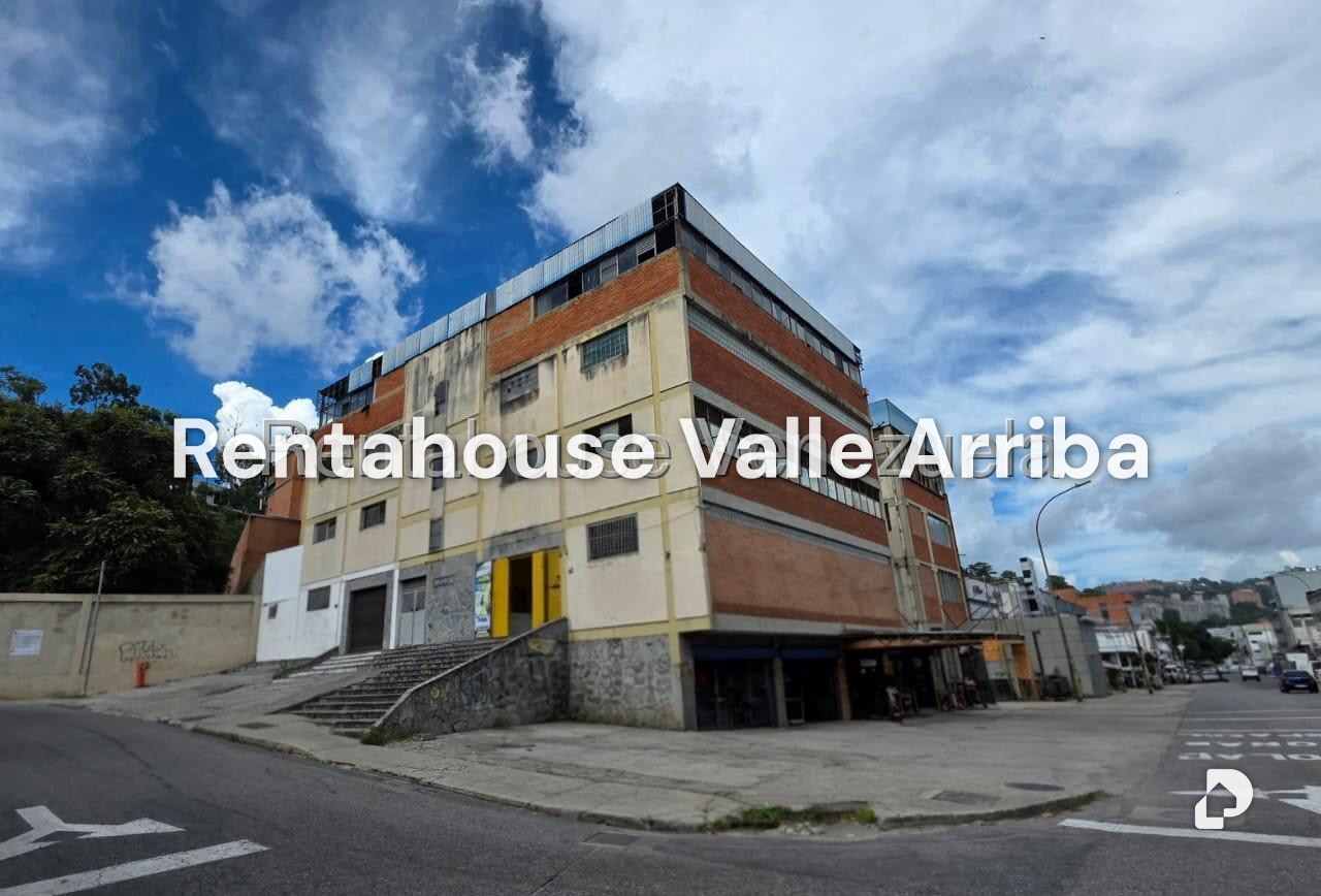 Building in La Trinidad, Caracas – 1