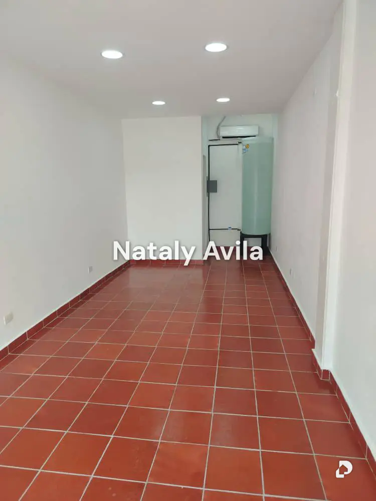Local comercial en Paraparal, Valencia – 3